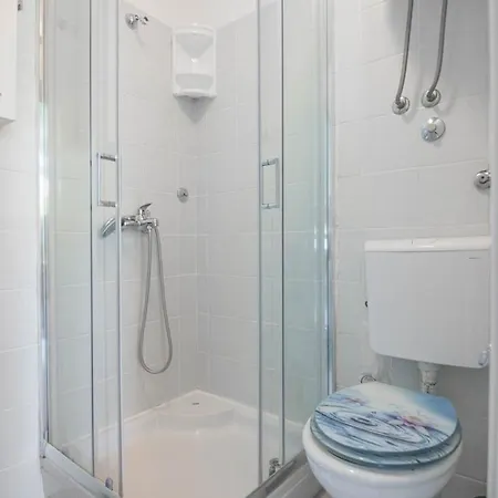 Beachfront With One Bedroom - Remy * Biograd Na Moru