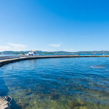 Beachfront With One Bedroom - Remy Biograd Na Moru