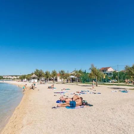 Apartmán Beachfront With One Bedroom - Remy *